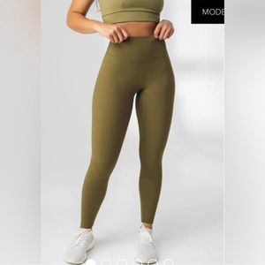 Balance Athletica cloud legging
